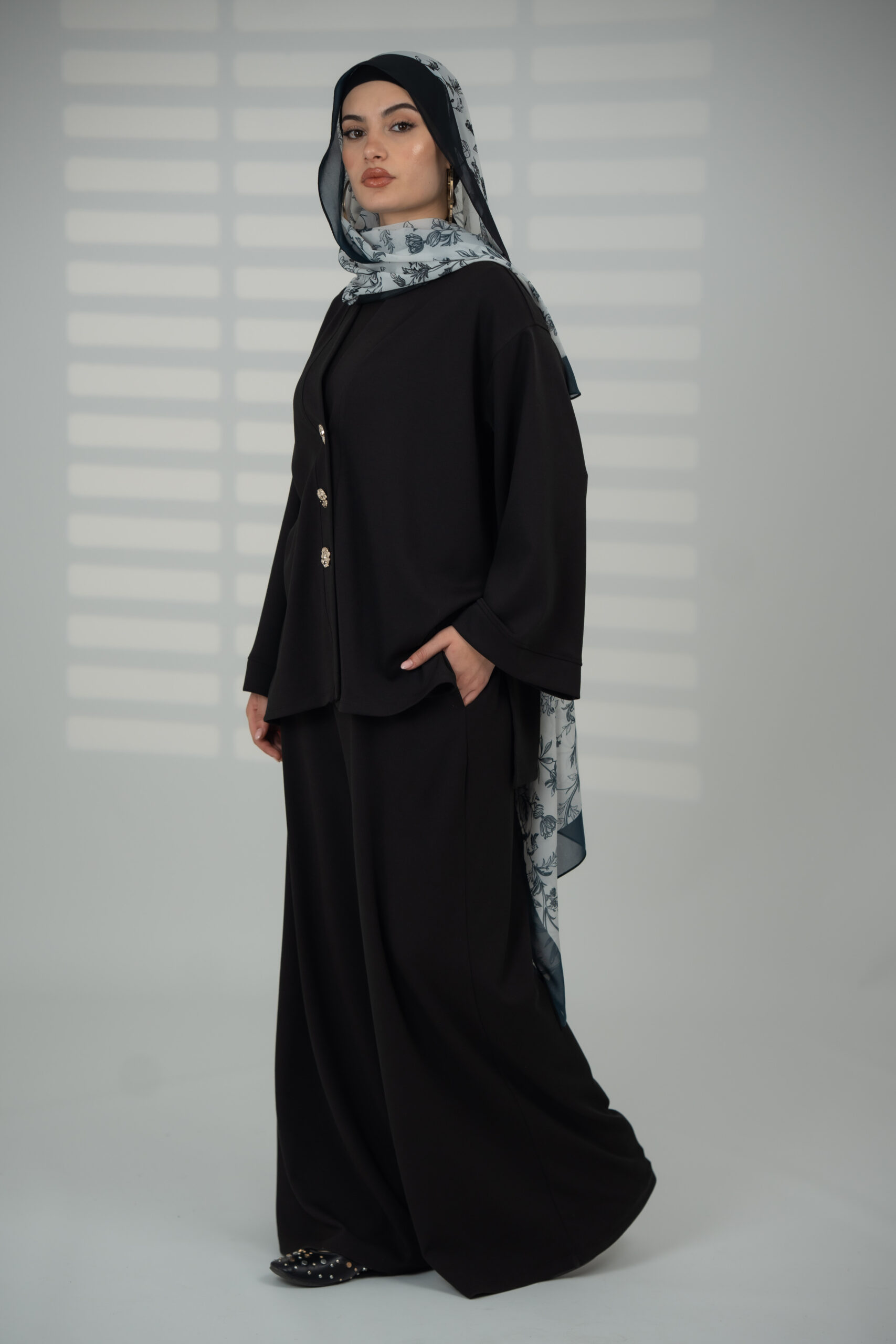 Layered grace set