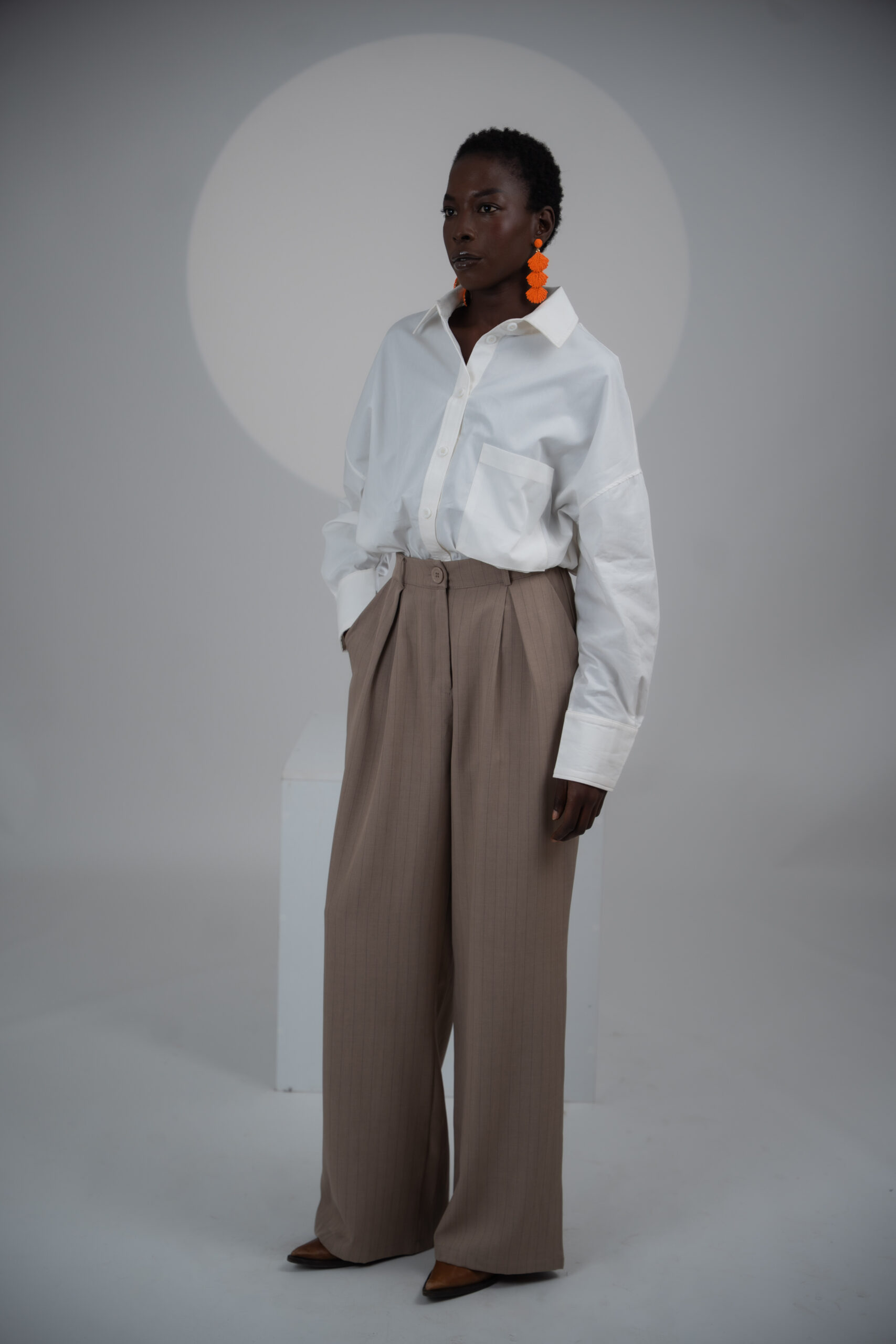 The wide essential pant