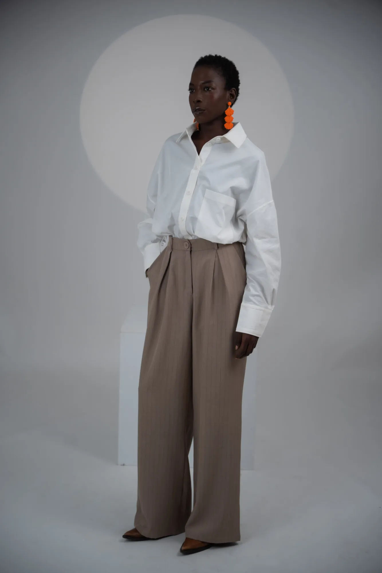 The wide essential pant
