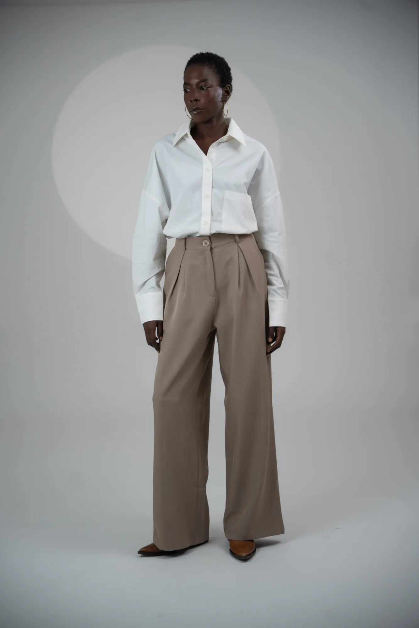 The wide essential pant